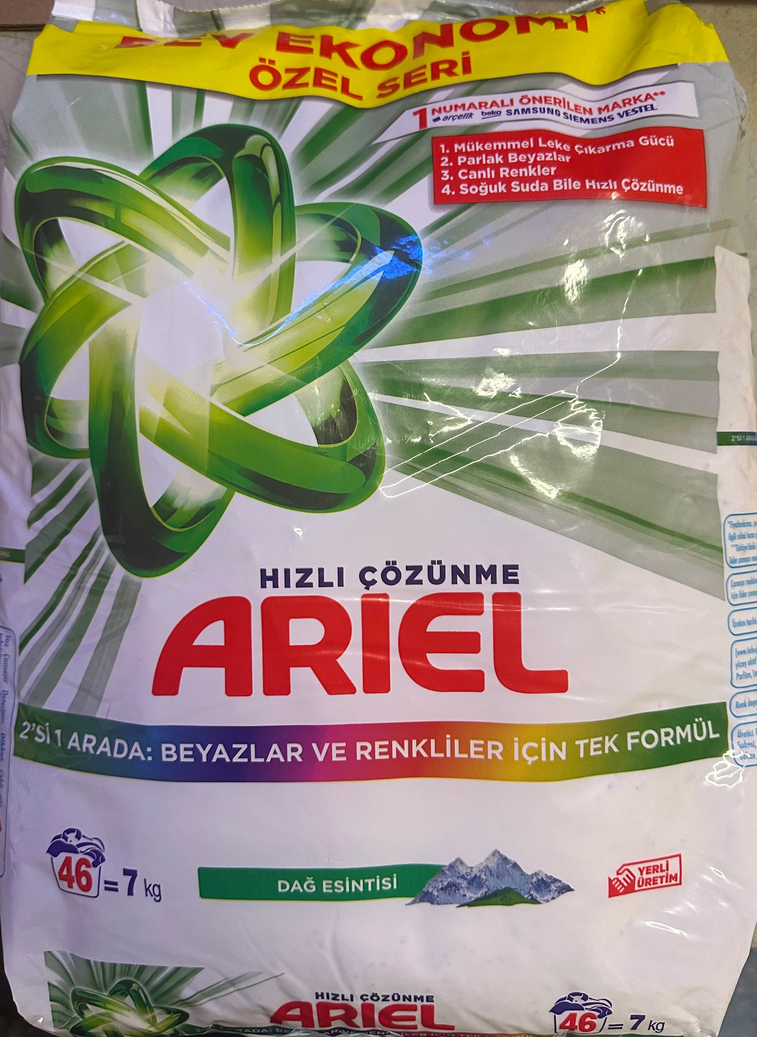 Ariel Laundry Detergent Color (46xLoads)